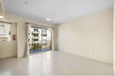 217 S Marengo #304, Pasadena, CA 91101 - Photo 5