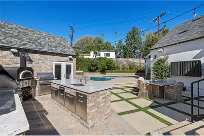 1217 Moncado, Glendale, CA 91207 - Photo 37