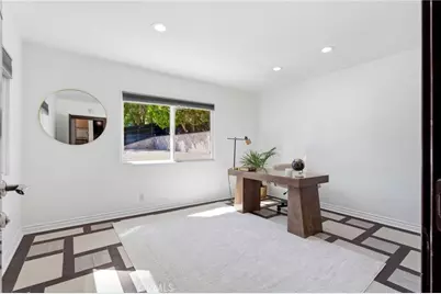 5836 Winnetka Avenue, Woodland Hills, CA 91367 - Photo 15