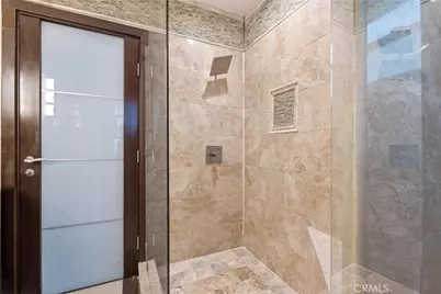 5836 Winnetka Avenue, Woodland Hills, CA 91367 - Photo 25