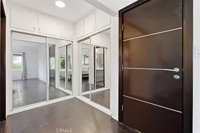 5836 Winnetka Avenue, Woodland Hills, CA 91367 - Photo 19