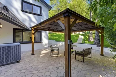 5836 Winnetka Avenue, Woodland Hills, CA 91367 - Photo 35