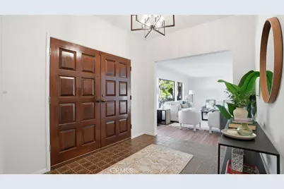 1340 Daily Circle, Glendale, CA 91208 - Photo 3