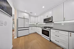 4926 Greenbush Ave, Sherman Oaks, CA 91423 - Photo 19