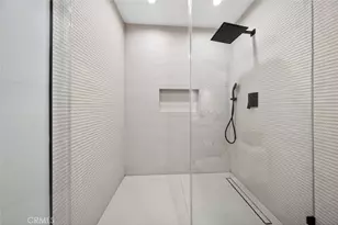 4926 Greenbush Ave, Sherman Oaks, CA 91423 - Photo 25