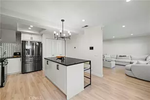 8601 Sunland, Los Angeles, CA 91352 - Photo 3