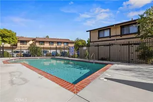 8601 Sunland, Los Angeles, CA 91352 - Photo 49