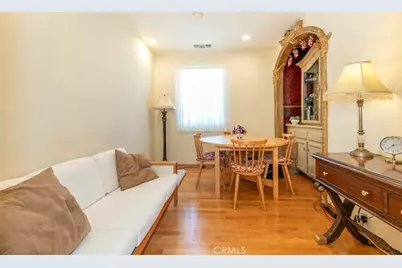 11020 Scoville Avenue, Sunland, CA 91040 - Photo 9