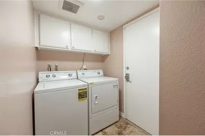 20138 Elkwood Street, Winnetka, CA 91306 - Photo 23