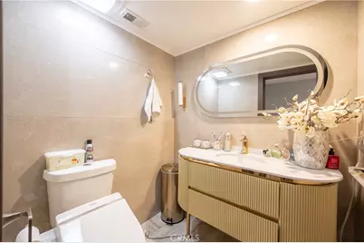 20138 Elkwood Street, Winnetka, CA 91306 - Photo 19