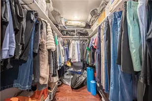 20138 Elkwood St, Winnetka, CA 91306 - Photo 13