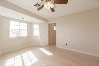 957 Sierra Hills Lane, Palmdale, CA 93550 - Photo 37