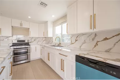 957 Sierra Hills Lane, Palmdale, CA 93550 - Photo 23