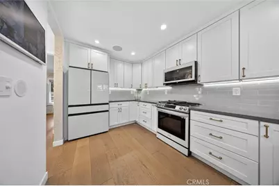 4926 Greenbush Avenue, Sherman Oaks, CA 91423 - Photo 19