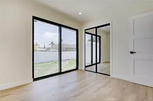 210 W Alameda, Burbank, CA 91502 - Photo 11