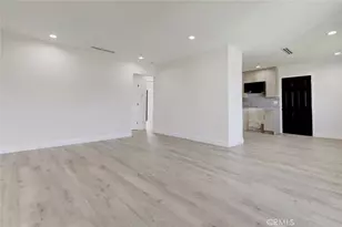 210 W Alameda, Burbank, CA 91502 - Photo 13