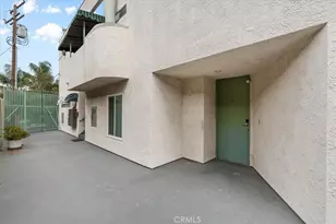 6036 Hazelhurst, North Hollywood, CA 91606 - Photo 7