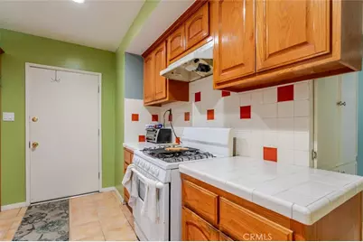 2945 Estara Avenue, Los Angeles, CA 90065 - Photo 19