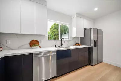 19918 Kittridge, Winnetka, CA 91306 - Photo 11