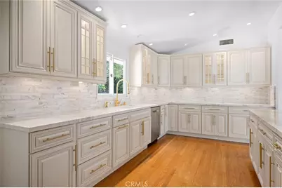 736 Cavanagh Road, Glendale, CA 91207 - Photo 17