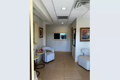 3909 Ocean View Boulevard #D, Montrose, CA 91020 - Photo 5