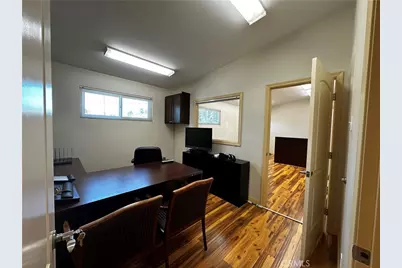 3909 Ocean View Boulevard #D, Montrose, CA 91020 - Photo 3