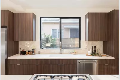 5144 Buchanan, Los Angeles, CA 90042 - Photo 21