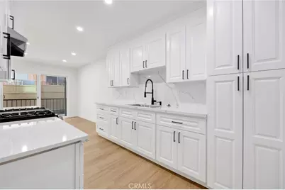 17303 Chatsworth Street #4, Granada Hills, CA 91344 - Photo 7