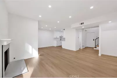 17303 Chatsworth Street #4, Granada Hills, CA 91344 - Photo 11