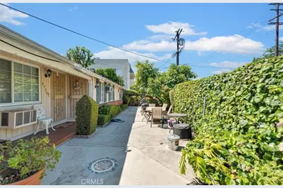 4918 Cahuenga, North Hollywood, CA 91601 - Photo 5