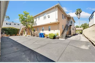 4918 Cahuenga, North Hollywood, CA 91601 - Photo 11