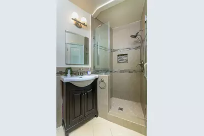 306 Parkwood Drive, Glendale, CA 91202 - Photo 39