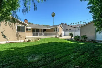 306 Parkwood Drive, Glendale, CA 91202 - Photo 43