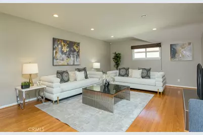 306 Parkwood Drive, Glendale, CA 91202 - Photo 9