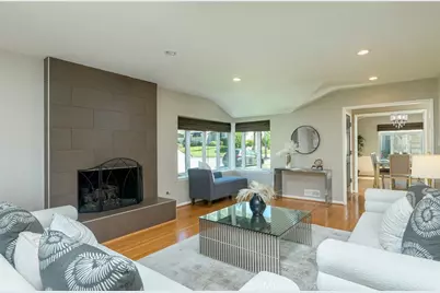 306 Parkwood Drive, Glendale, CA 91202 - Photo 11