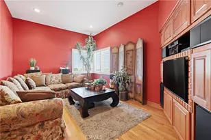 4177 S Cloverdale, Los Angeles, CA 90008 - Photo 23