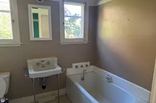 745 S Catalina Ave, Pasadena, CA 91106 - Photo 15