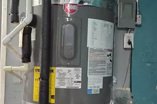 1933 Nuevo, Hemet, CA 92545 - Photo 5