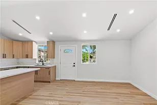 8401 Kester, Panorama City, CA 91402 - Photo 35