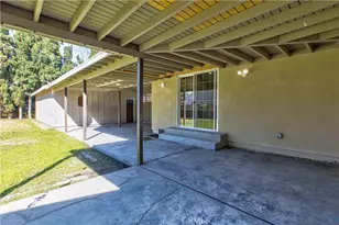 8401 Kester, Panorama City, CA 91402 - Photo 51