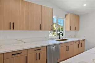 8401 Kester, Panorama City, CA 91402 - Photo 13