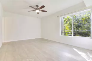 12010 Magnolia Blvd, Valley Village, CA 91607 - Photo 19