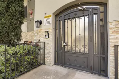 12010 Magnolia Boulevard #106, Valley Village, CA 91607 - Photo 27