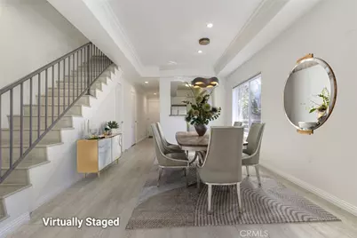 12010 Magnolia Boulevard #106, Valley Village, CA 91607 - Photo 5