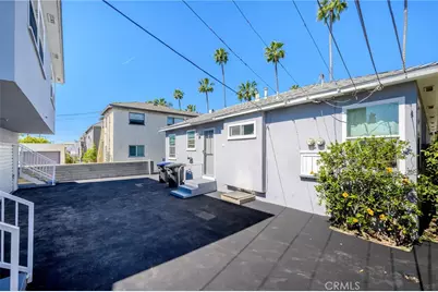 656 W Glenoaks Boulevard, Glendale, CA 91202 - Photo 17