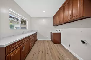 10346 Siesta Dr, Sunland, CA 91040 - Photo 15