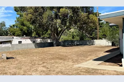 10346 Siesta Drive, Sunland, CA 91040 - Photo 43