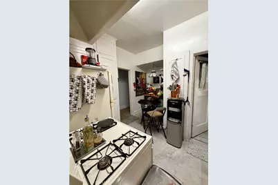 5048 E Echo Street, Los Angeles, CA 90042 - Photo 17