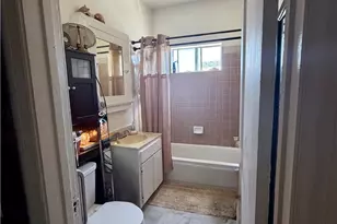 5048 E Echo St, Los Angeles, CA 90042 - Photo 13