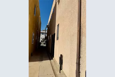 5048 E Echo Street, Los Angeles, CA 90042 - Photo 23